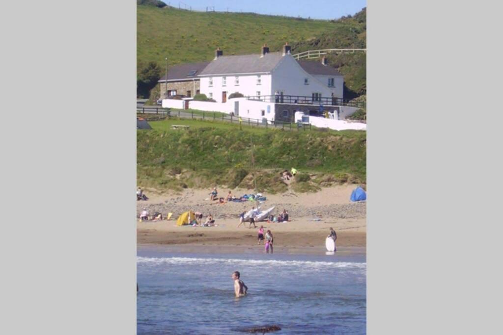 Nolton Haven Apartment, Sea Views Haverfordwest